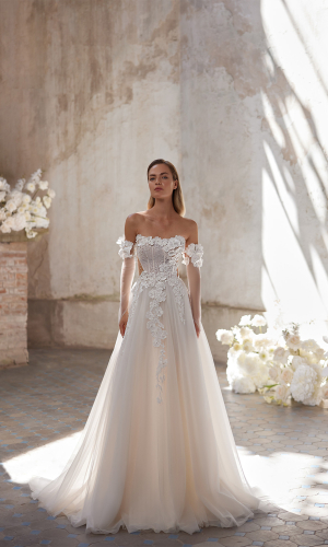 66fd63a8b08bd1a7f5e95f0f_Ingrid1